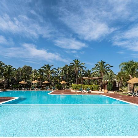 Apartments In Residence With Swimming Pool In Santa Margherita Di Pula, 250 Meters From The Sea Exterior photo